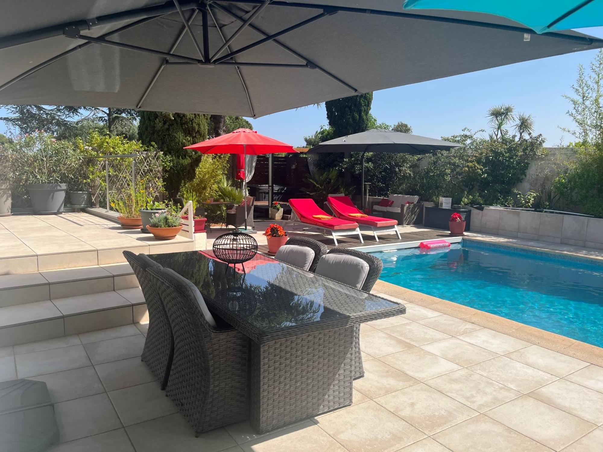 Villa Bella Sun&SPA, Piscine&jacuzzi privés, Suites d'Exception Exclusivement Couple Agde Extérieur photo