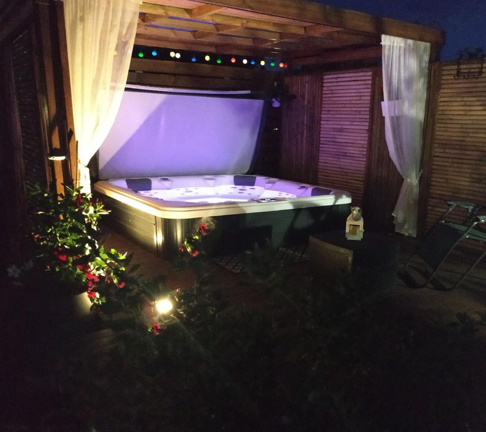 Villa Bella Sun&SPA, Piscine&jacuzzi privés, Suites d'Exception Exclusivement Couple Agde Extérieur photo