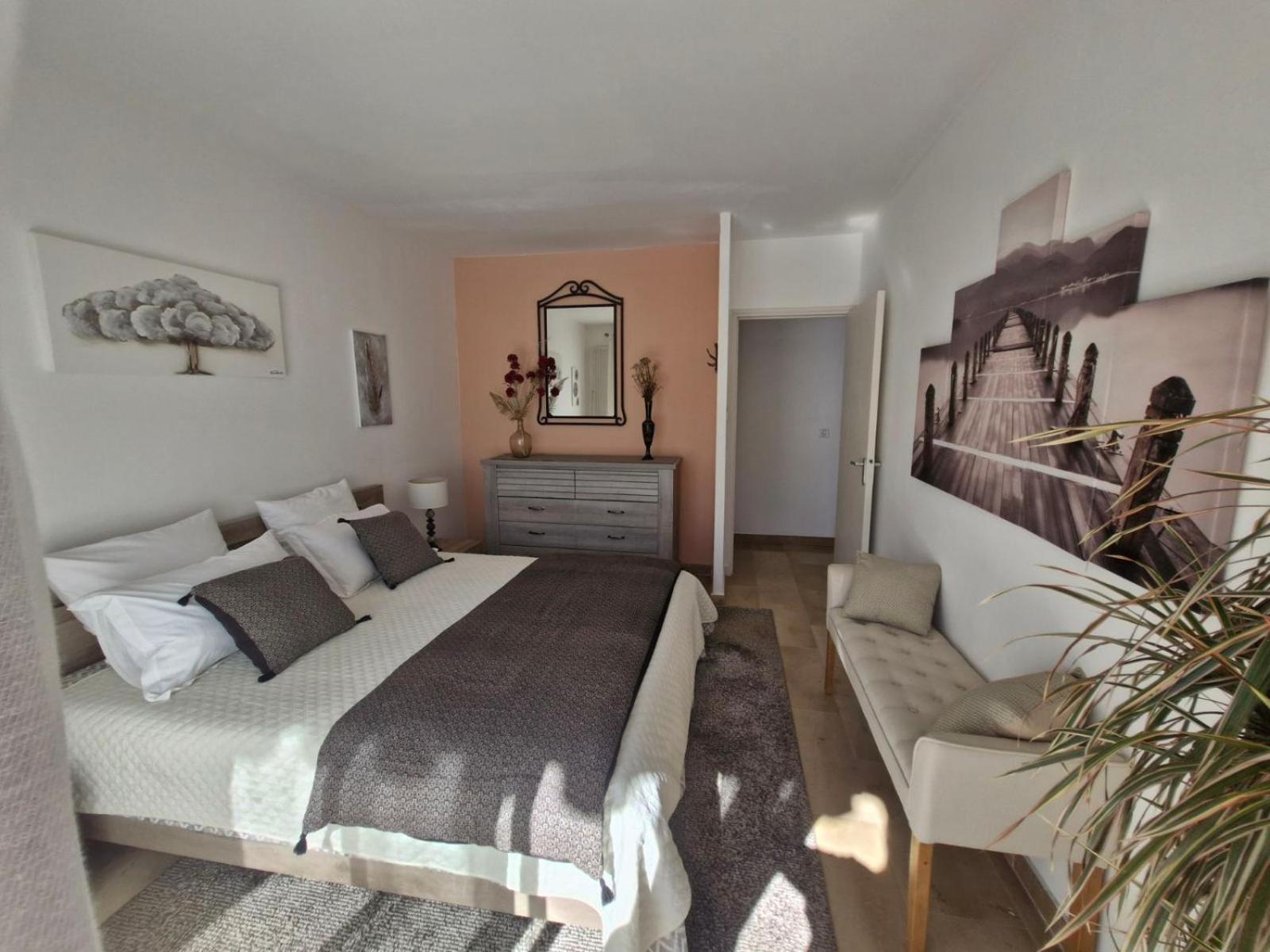 Villa Bella Sun&SPA, Piscine&jacuzzi privés, Suites d'Exception Exclusivement Couple Agde Extérieur photo
